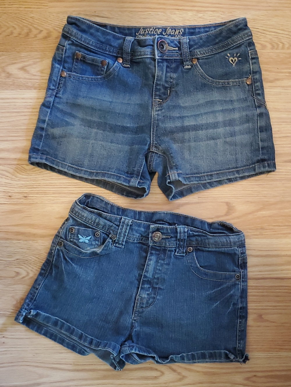 2 Pairs Girls 10/12 Justice Jeans  & Arizona Denim Shorts (Blue)